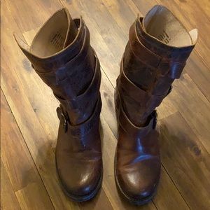 Free Bird boots by Steven size 7